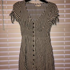 Aeropostale button up dress